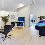 Luxury Retreat In Vaeggerlose Bøtø By
