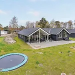Luxury Retreat In Vaeggerlose