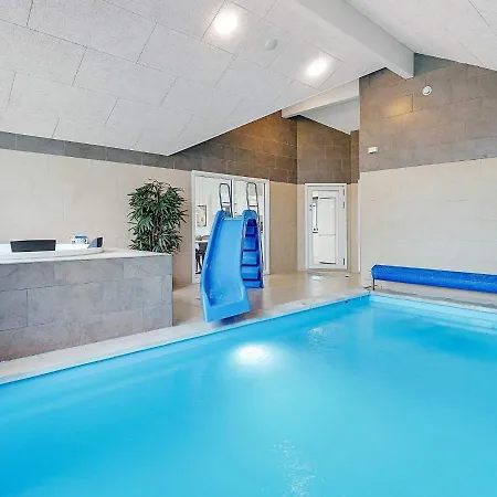 Luxury Retreat In Vaeggerlose 펜션 *