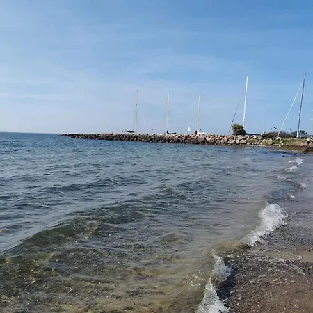 Luxury Retreat In Vaeggerlose 펜션 *