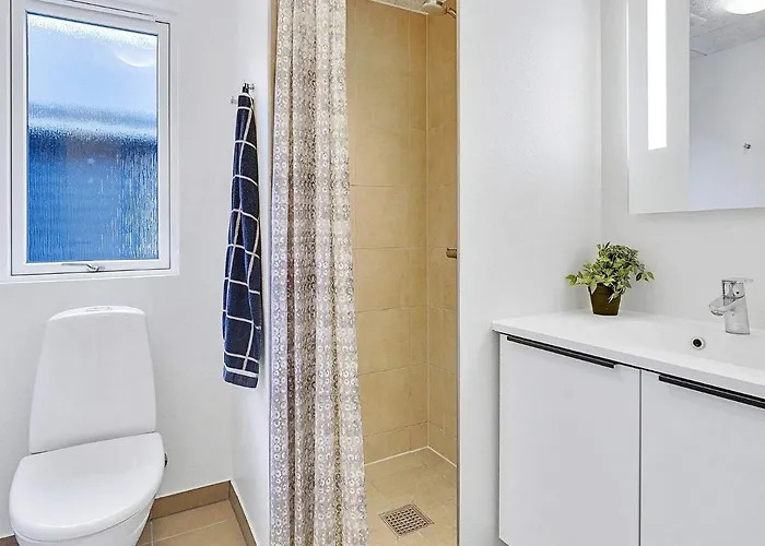 Luxury Retreat In Vaeggerlose Bøtø By